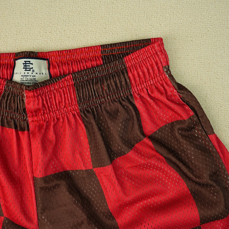 Eric Emanuel EE Basic Short Red Chocolate Wavy Flag - 13