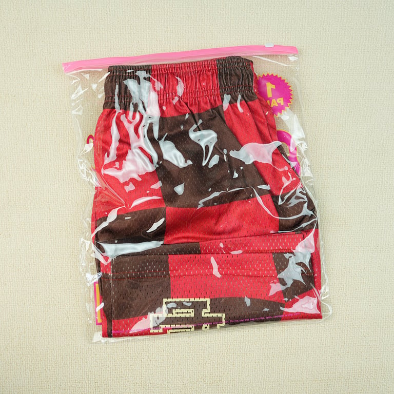 Eric Emanuel EE Basic Short Red Chocolate Wavy Flag - 4