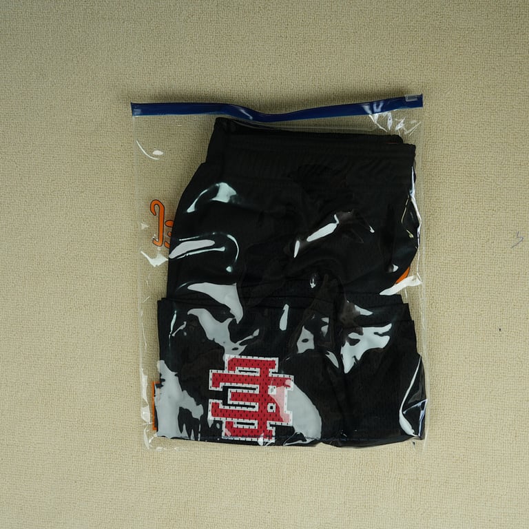 Eric Emanuel EE Basic Short (FW21) Black Varsity Red - 5