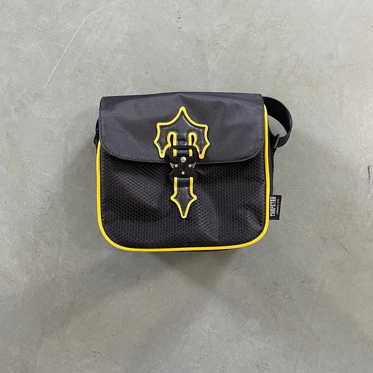 Trapstar Irongate T Cross-Body Bag Black/Yellow