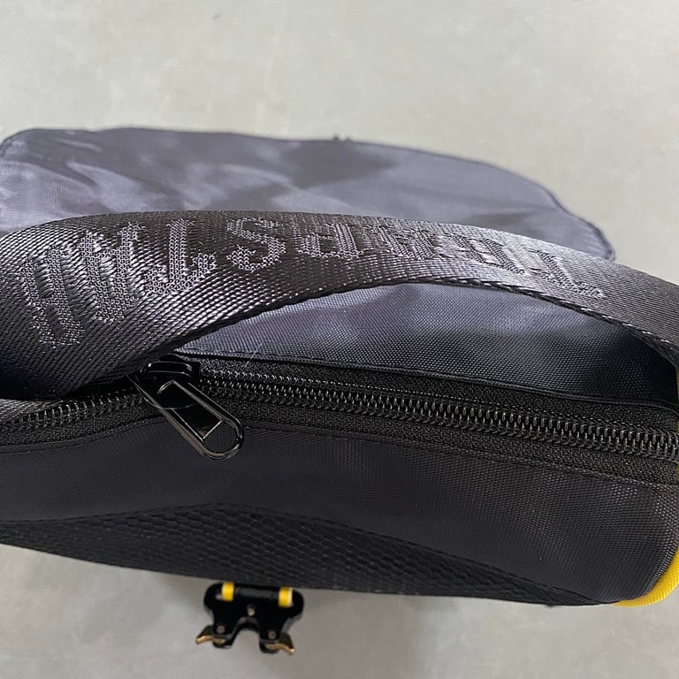 Trapstar Irongate T Cross-Body Bag Black/Yellow - 5