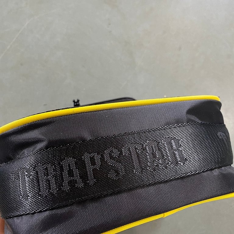 Trapstar Irongate T Cross-Body Bag Black/Yellow - 6