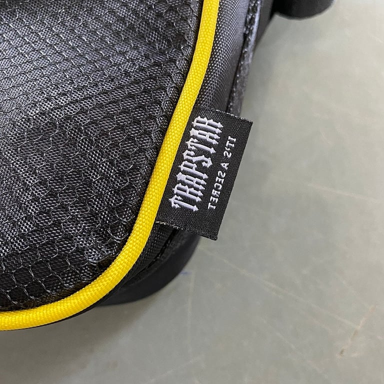 Trapstar Irongate T Cross-Body Bag Black/Yellow - 9