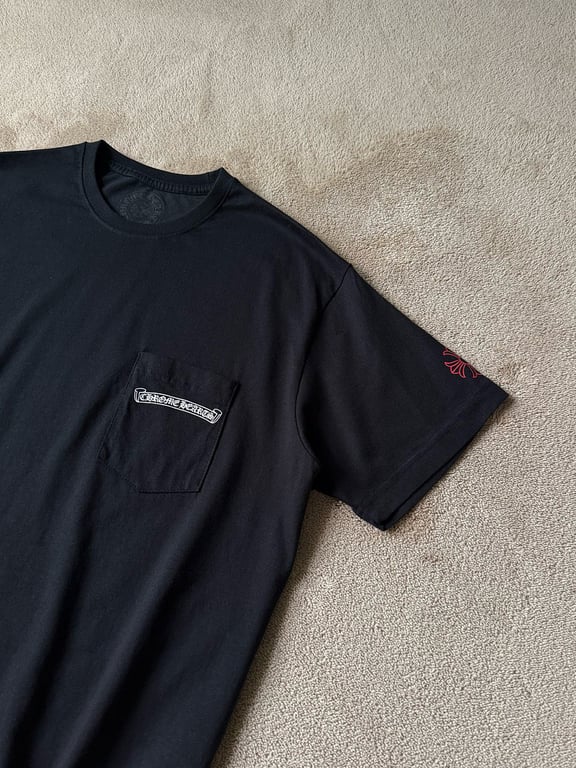 Chrome Hearts USA Scroll Logo T-Shirt Black - 8