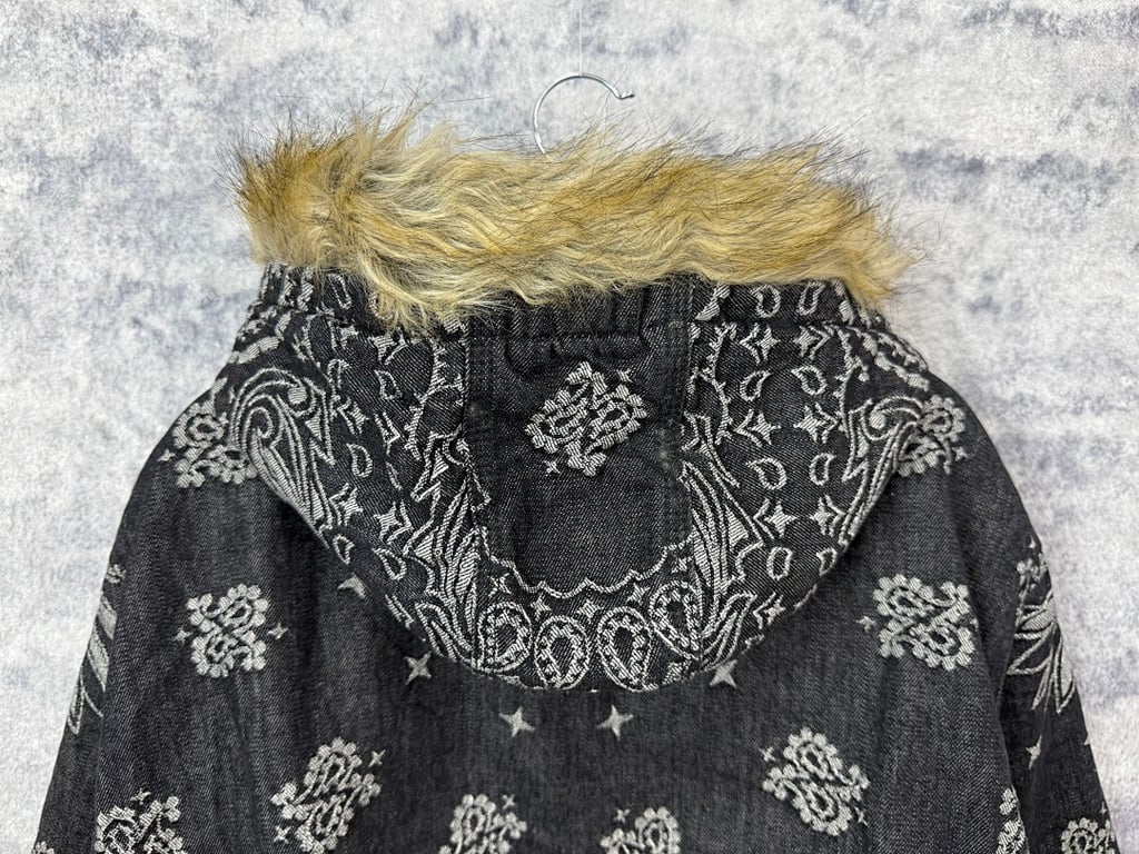 Supreme Bandana Faux Fur Hooded Jacket - 36