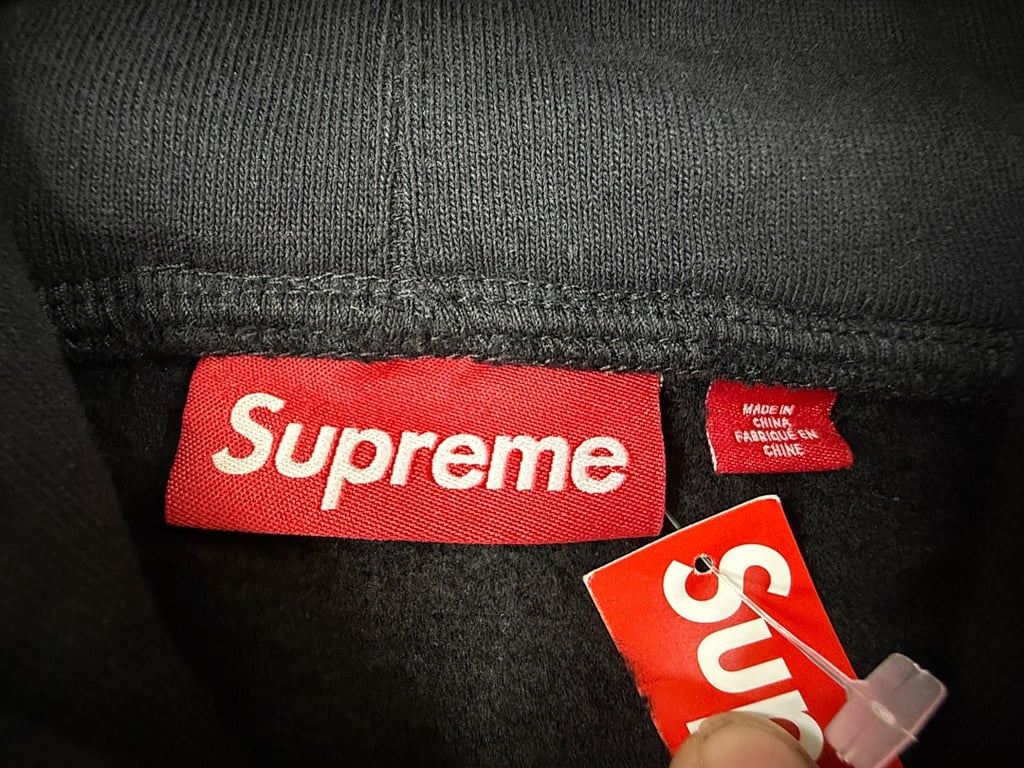 Supreme Knowledge Reigns Zip Up Hoodie FW25 - 32