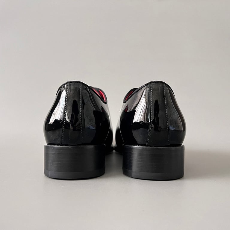 Christian Louboutin Patent Leather Derbies Black - 5