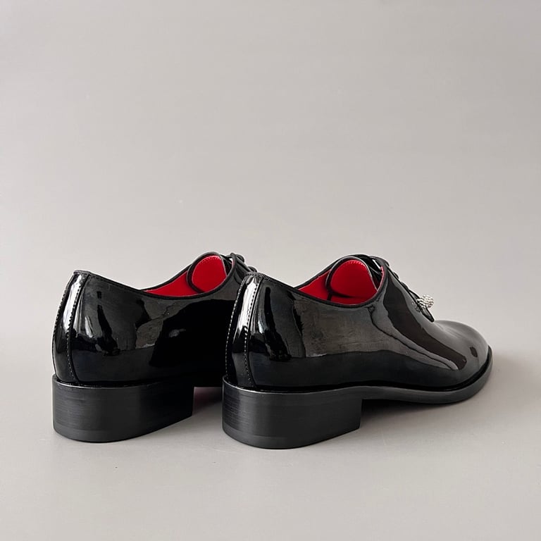 Christian Louboutin Patent Leather Derbies Black - 6