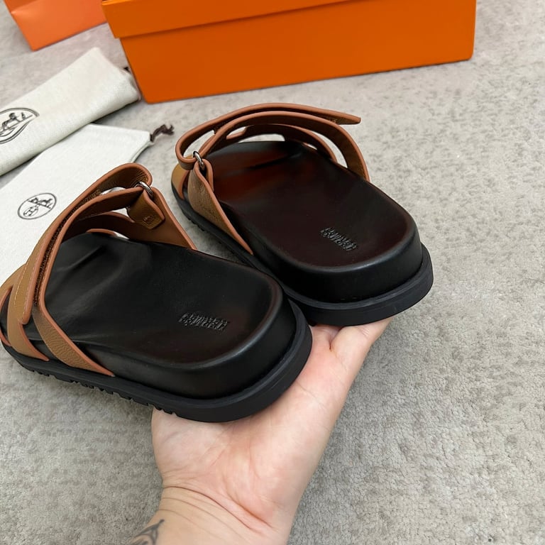 Hermès Chypre Sandals Brown Black - 3