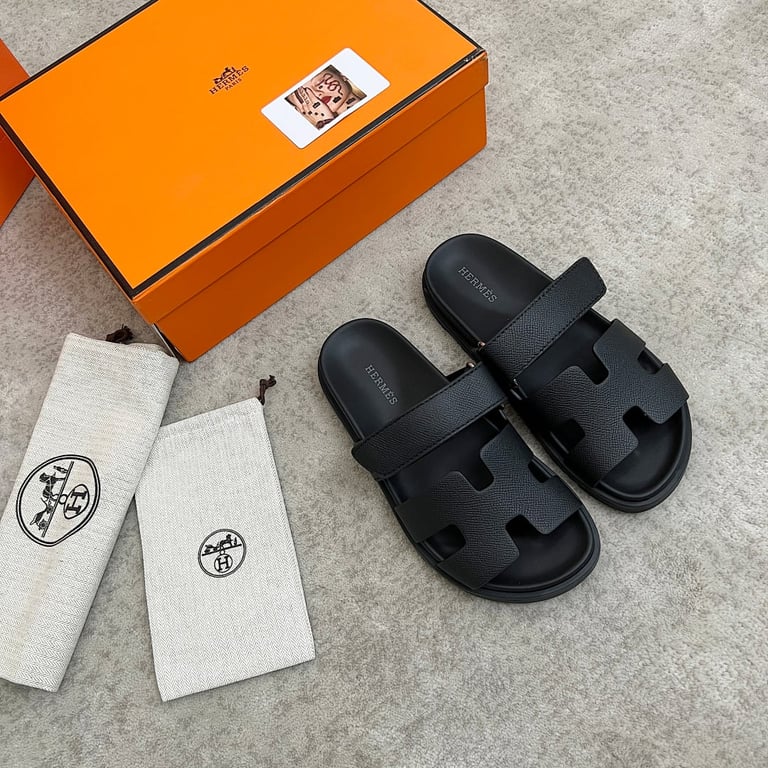 Hermès Chypre Sandals Black - 9