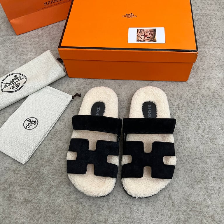 Hermès Chypre Sandals Black Suede Shearling - 10