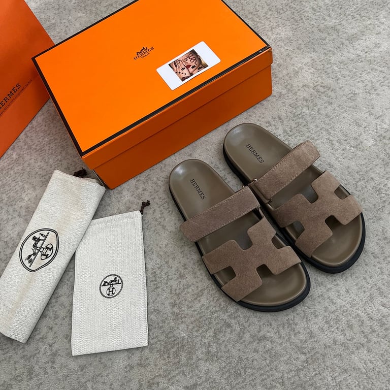 Hermès Chypre Sandals Taupe Suede - 9