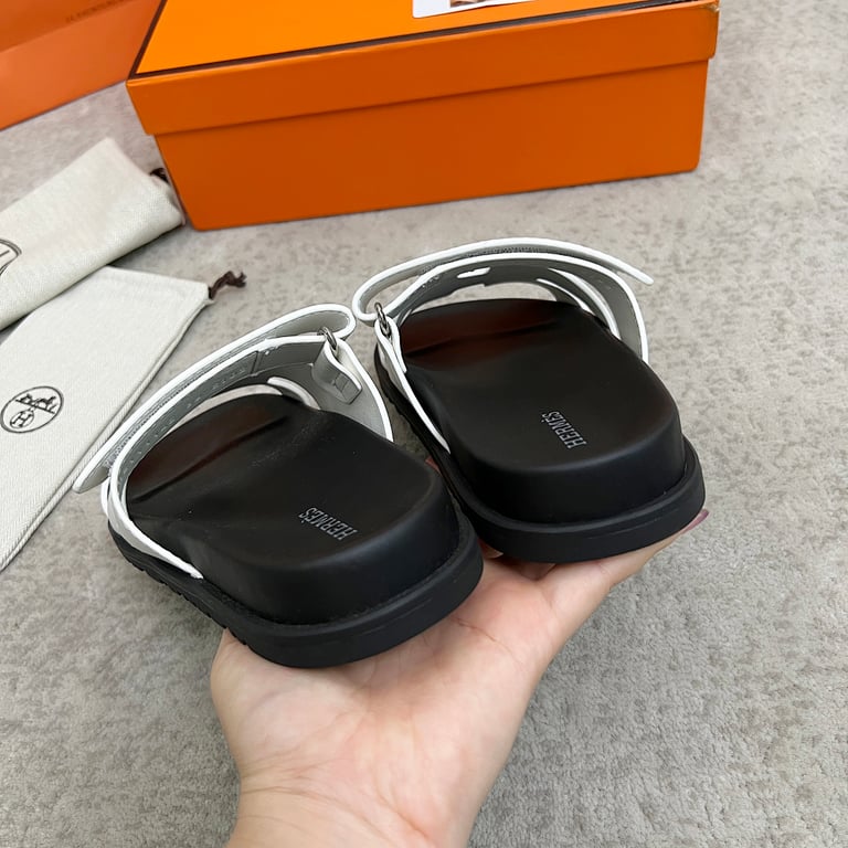 Hermès Chypre Sandals White Black - 4
