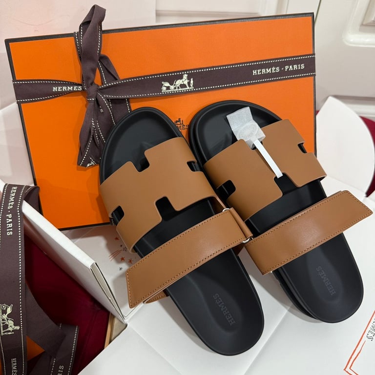 Hermès Chypre Sandals Tan Black - 2