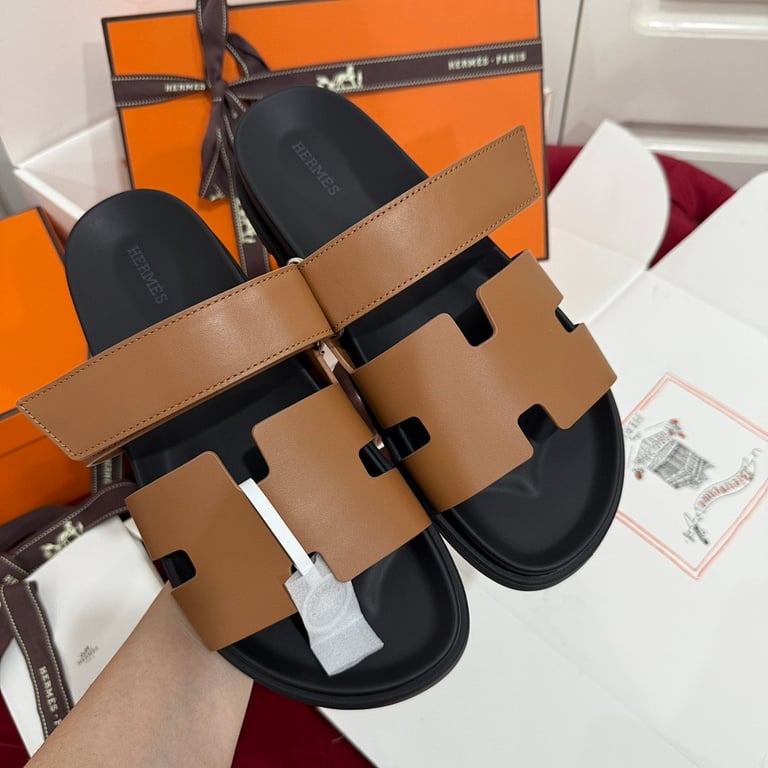 Hermès Chypre Sandals Tan Black - 7