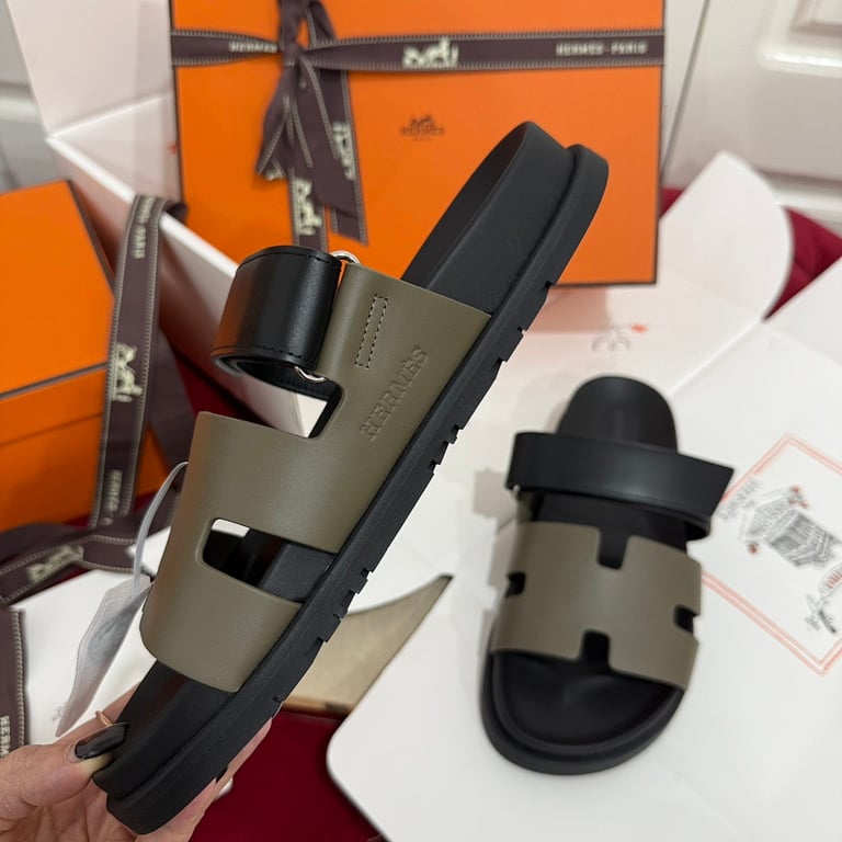 Hermès Chypre Sandals Black Khaki - 7