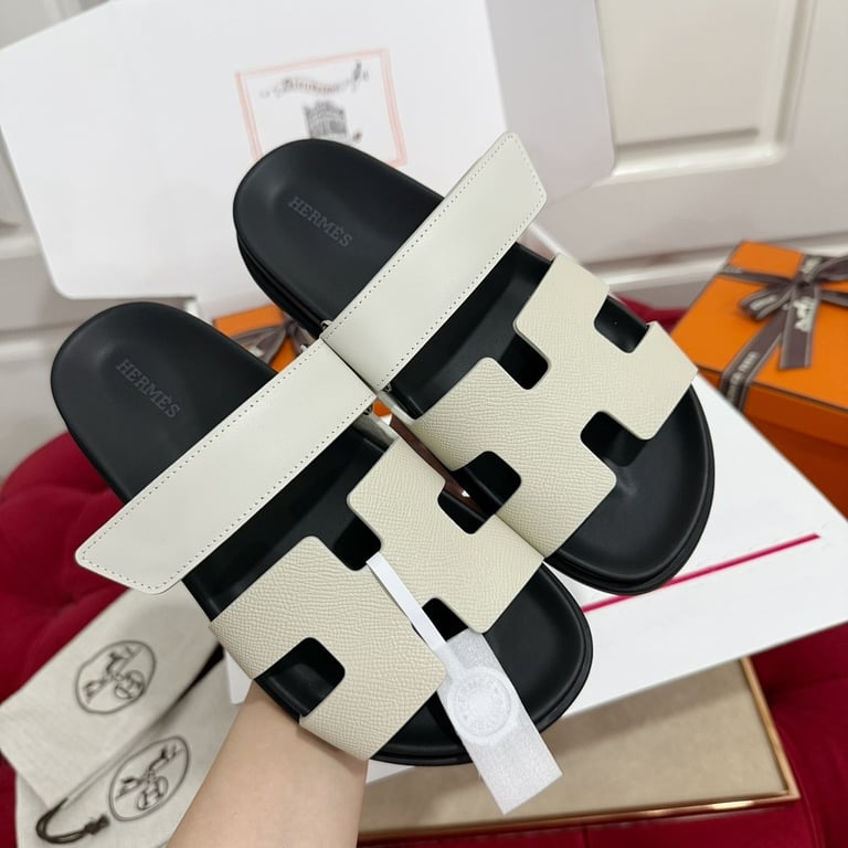 Hermès Chypre Sandals Cream Black - 2