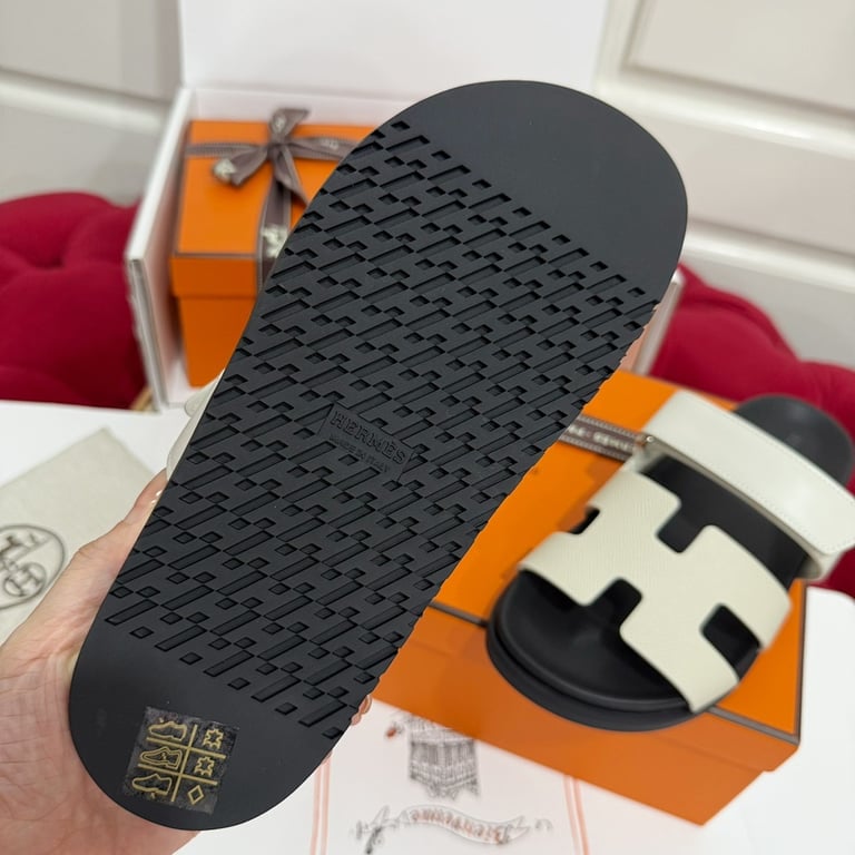 Hermès Chypre Sandals Cream Black - 9