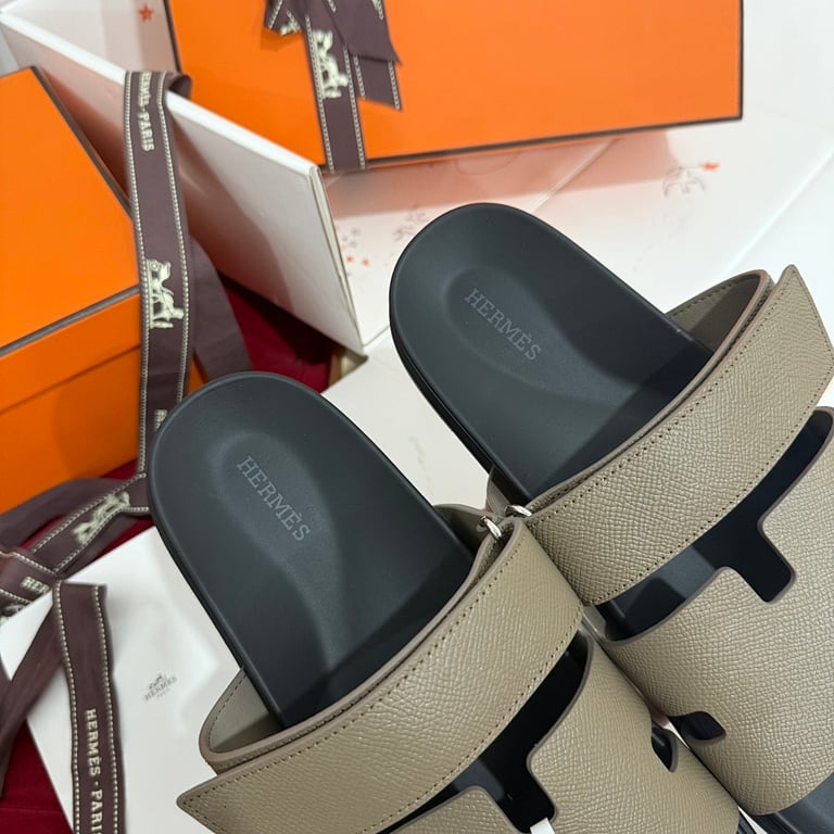 Hermès Chypre Sandals Taupe - 5