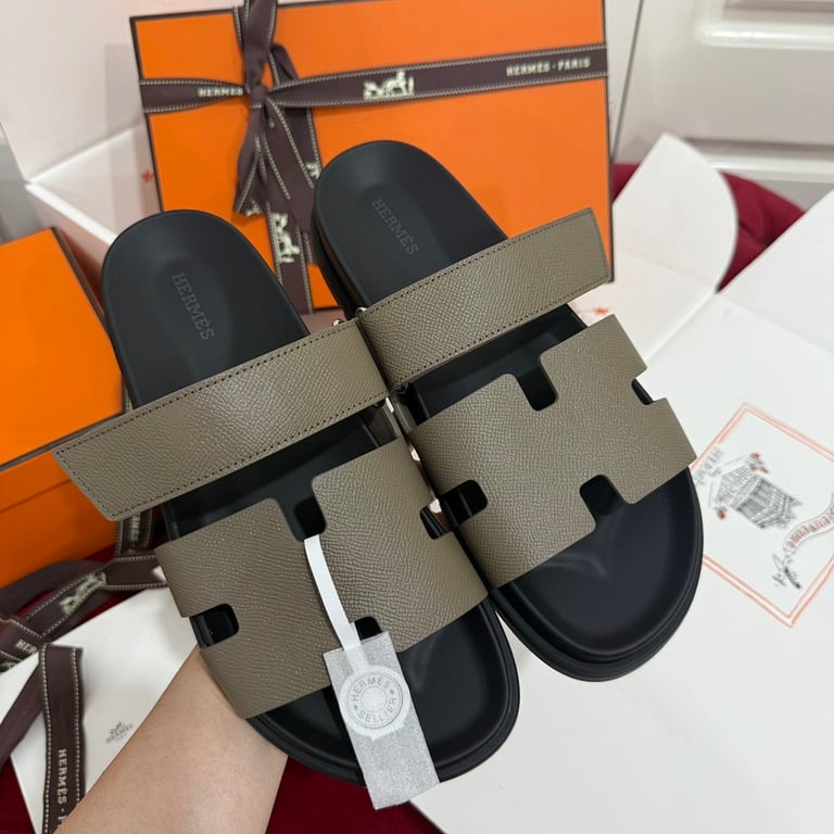 Hermès Chypre Sandals Taupe - 7
