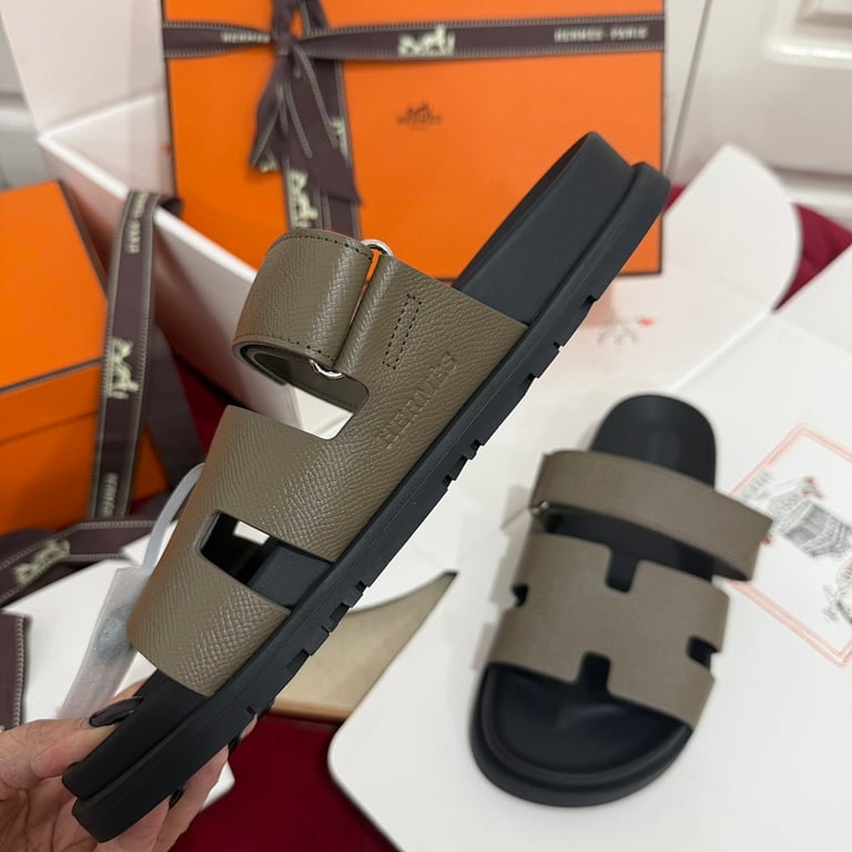 Hermès Chypre Sandals Taupe - 8