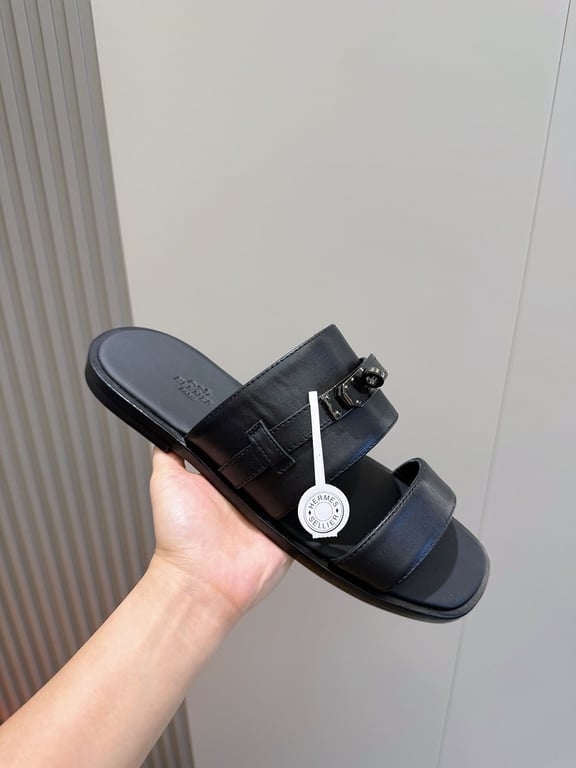 Hermès Empire Sandals Black Leather - 3