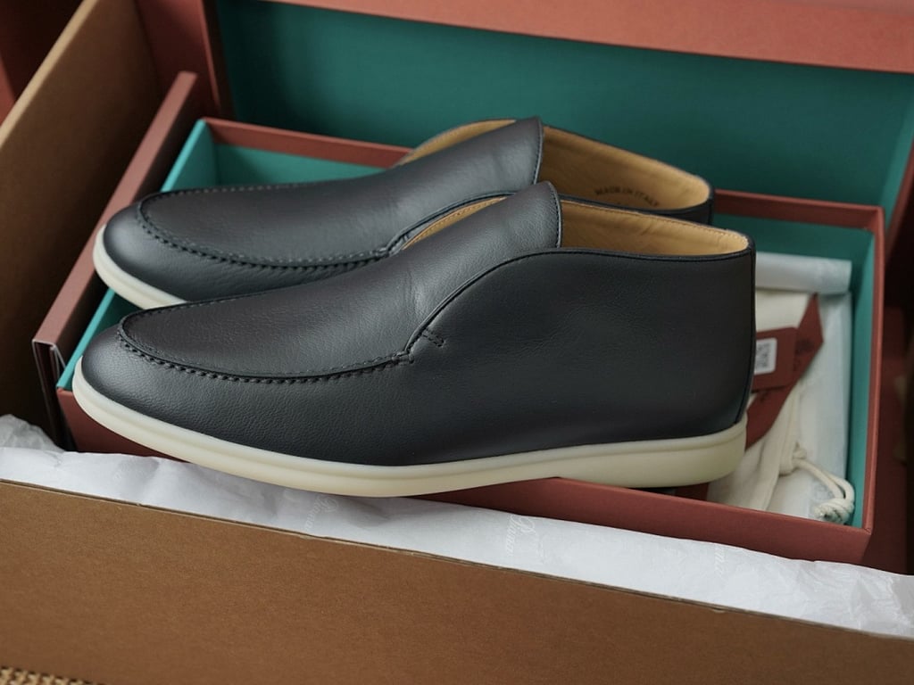 Loro Piana Open Walk Navy Leather - 5