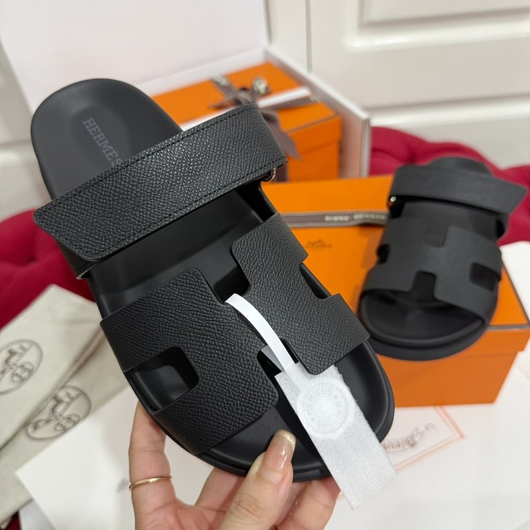 Hermès Chypre Sandals Black - 4