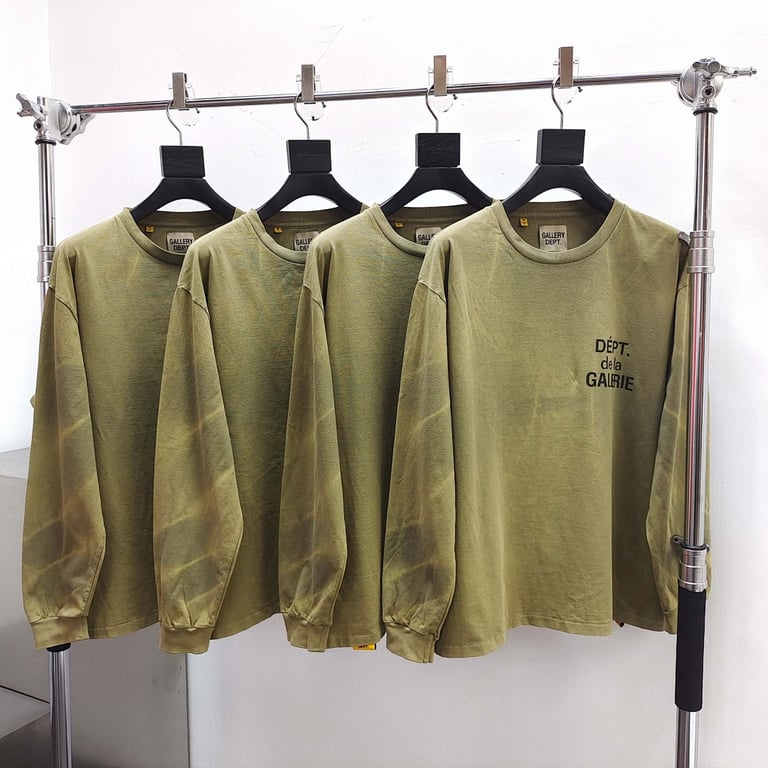 Gallery Dept Dept de la Galerie Long Sleeve Olive - 12