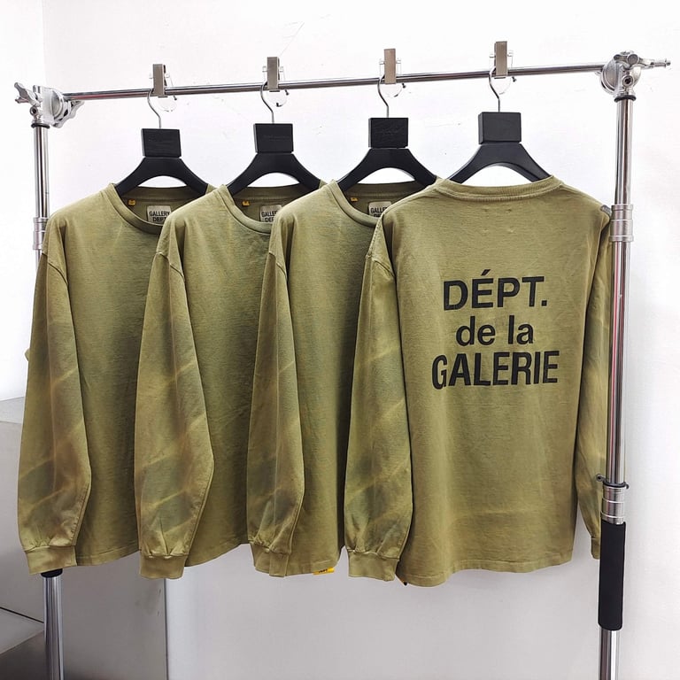 Gallery Dept Dept de la Galerie Long Sleeve Olive - 13