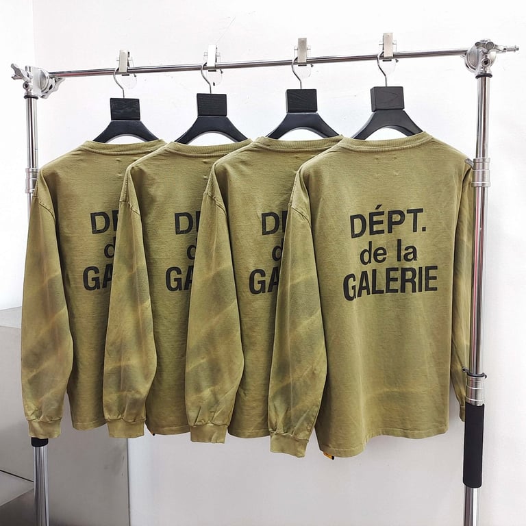 Gallery Dept Dept de la Galerie Long Sleeve Olive - 14