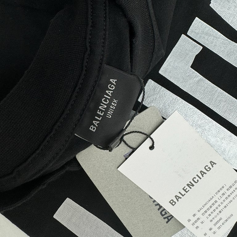 Balenciaga Tape Logo T-Shirt 6B775-60L - 15