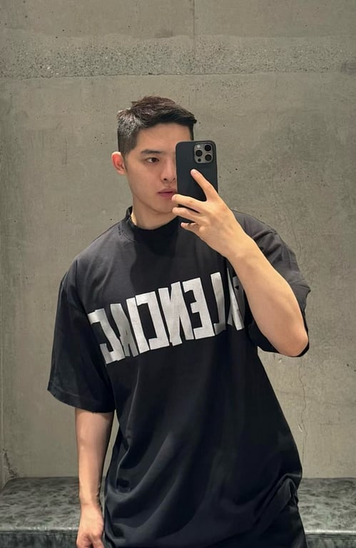 Balenciaga Tape Logo T-Shirt 6B775-60L - 3