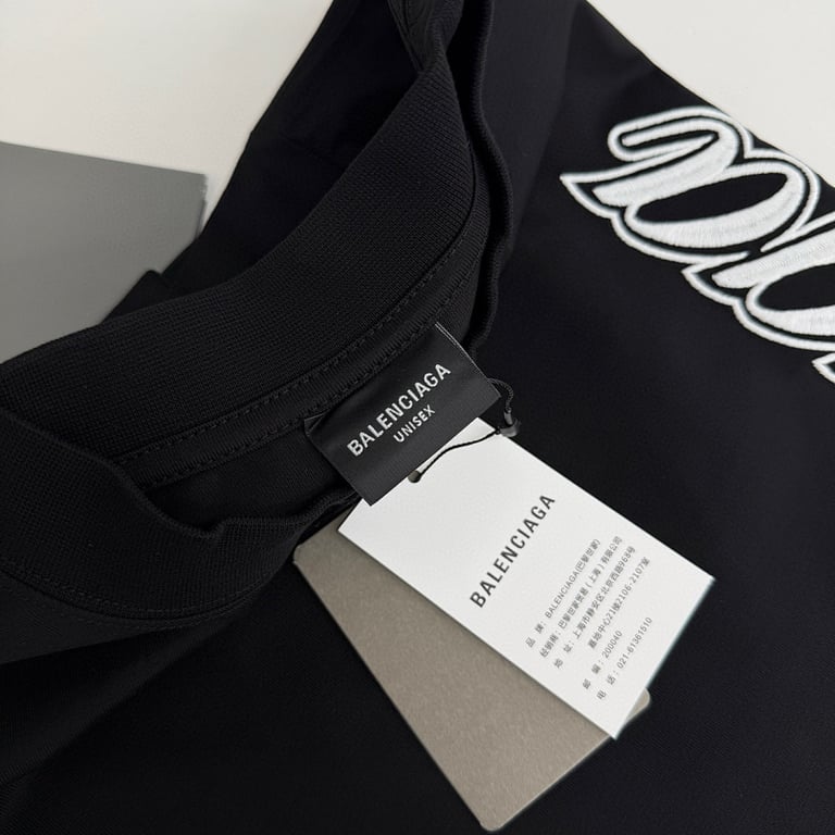 Balenciaga Script Logo T-Shirt 52034−51L - 21