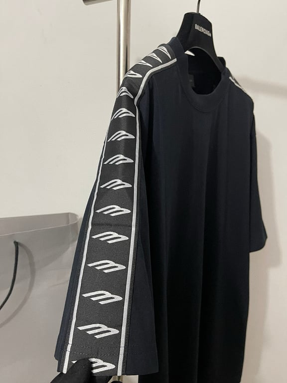Balenciaga Side Stripe T-Shirt 33132-90L - 11