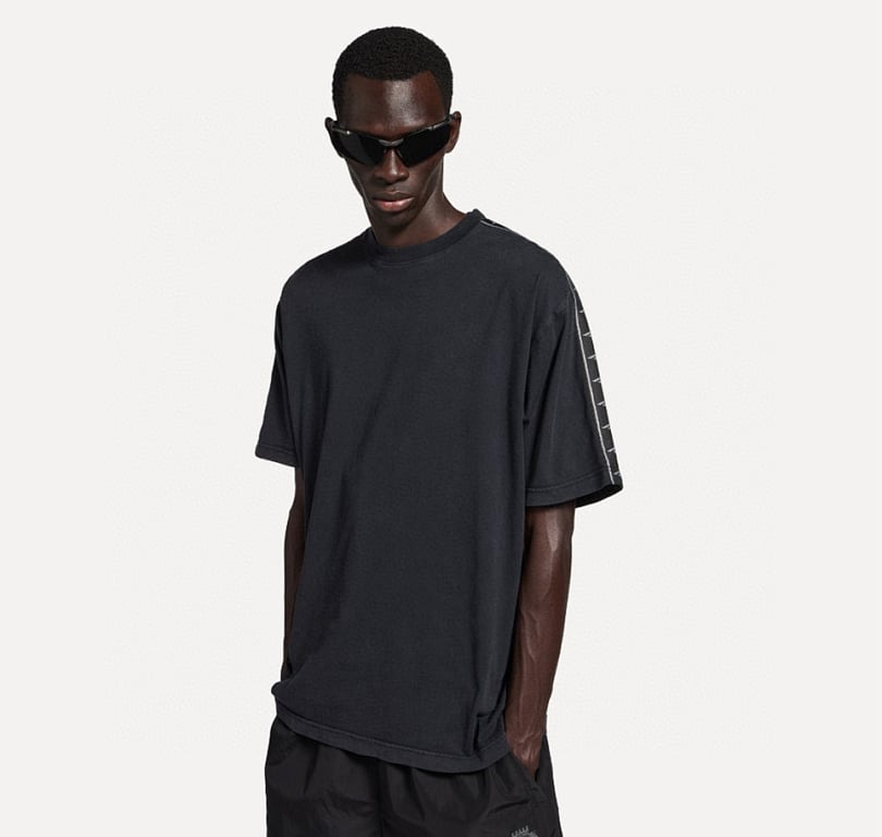 Balenciaga Side Stripe T-Shirt 33132-90L - 3