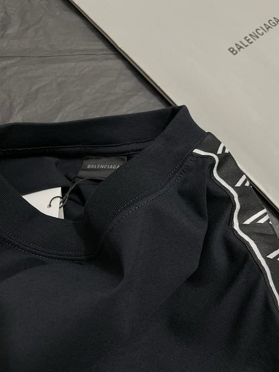 Balenciaga Side Stripe T-Shirt 33132-90L - 7