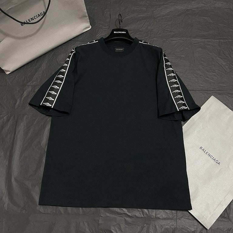 Balenciaga Side Stripe T-Shirt 33132-90L - 9
