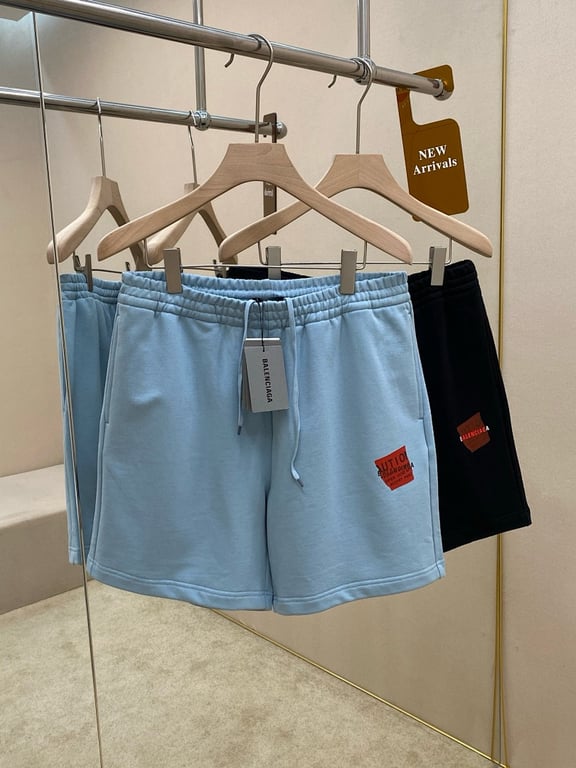 Balenciaga Caution Graphic Shorts - 5