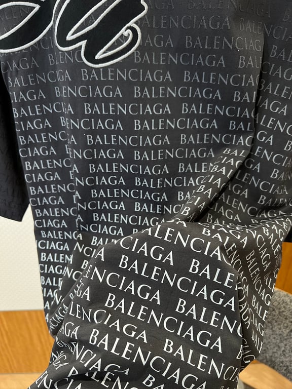 Balenciaga All-Over Logo Script T-Shirt - 11