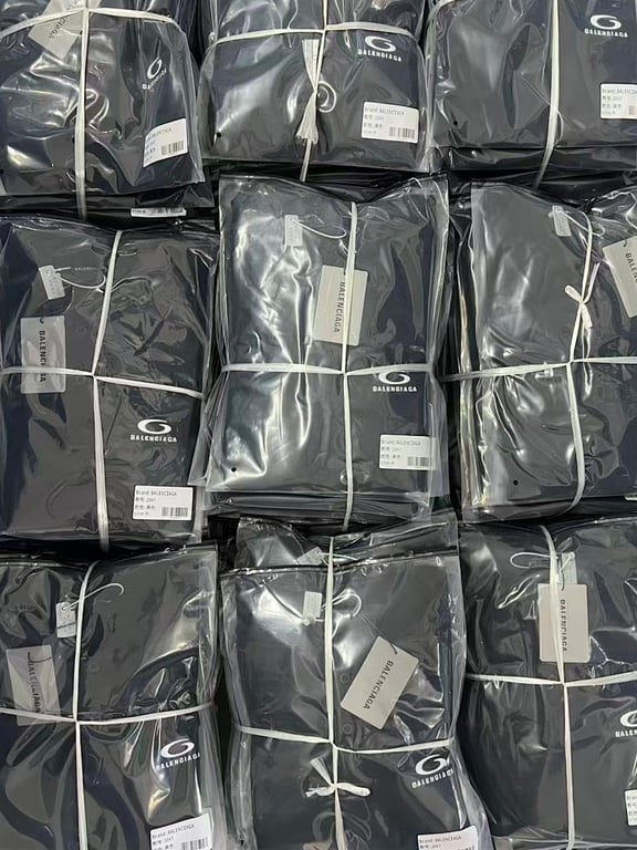 Balenciaga Unity Logo Polo Black - 4