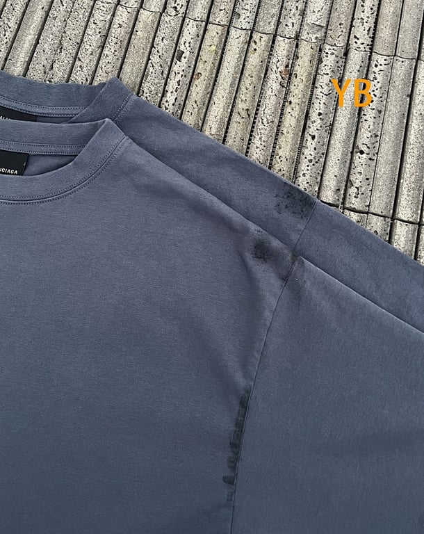 Balenciaga 52017−51L Distressed Logo T-Shirt Blue - 10
