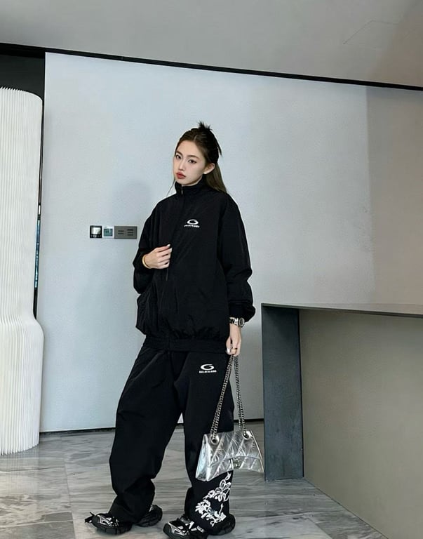 Balenciaga Unity Logo Track Pants Black - 3