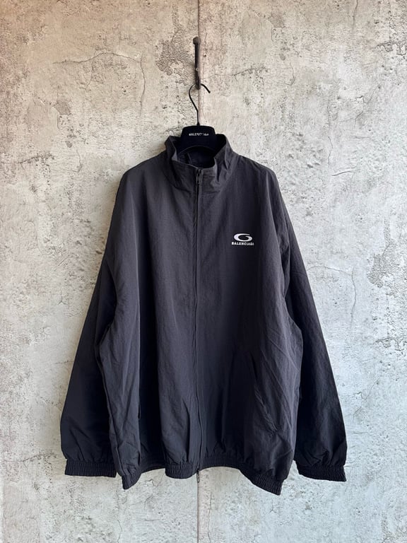 Balenciaga G-Logo Zip-Up Windbreaker 52407−24L - 18