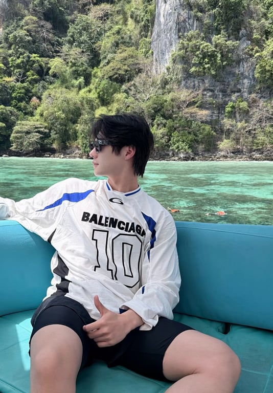 Balenciaga NBA Logo Long Sleeve Jersey - 3