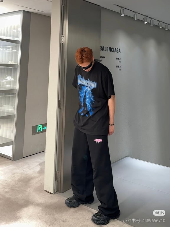 Balenciaga Eiffel Tower Lightning Graphic Tee - 4