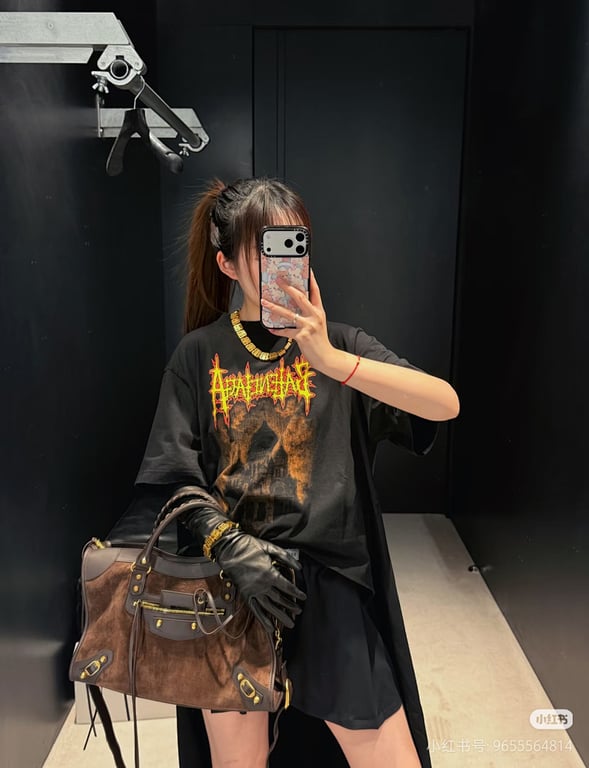 Balenciaga Metal Logo Cathedral Graphic Tee - 4