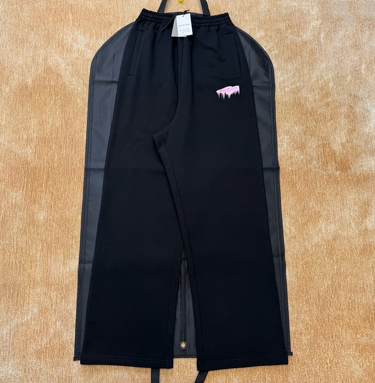 Balenciaga Pink Melt Logo Sweatpants Black - 6