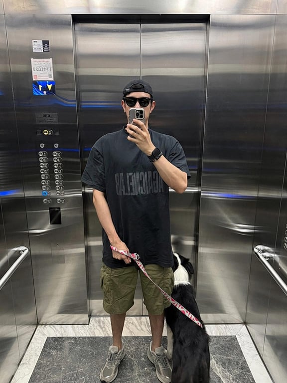Balenciaga AGAICNELAB Graphic T-Shirt - 3