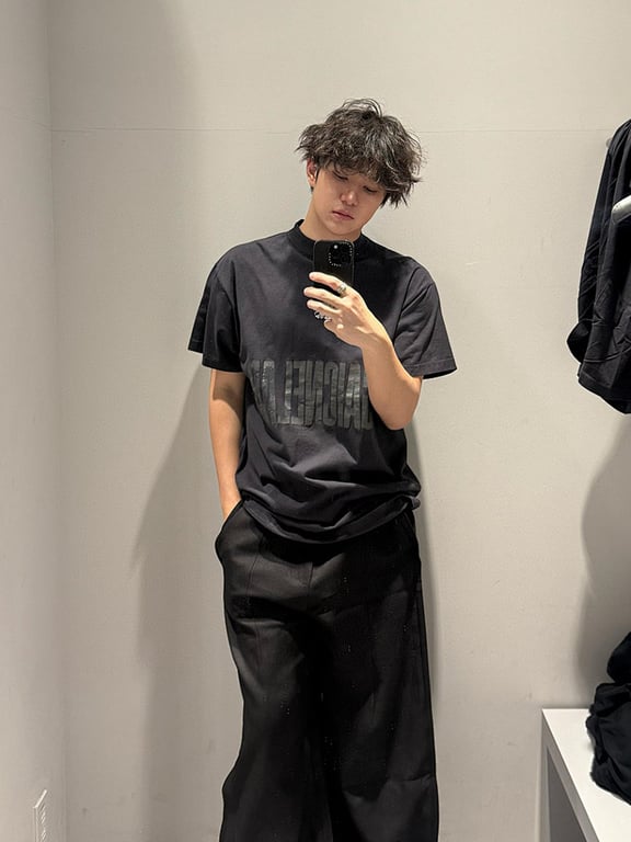 Balenciaga AGAICNELAB Graphic T-Shirt - 5